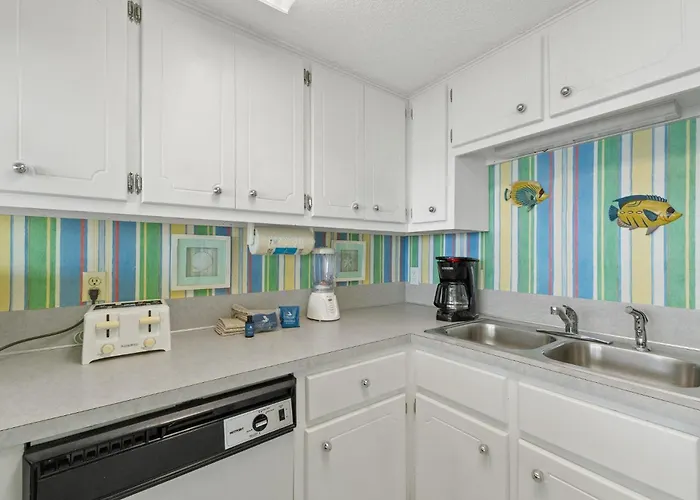 Island Winds East Unit 704 Holiday home *